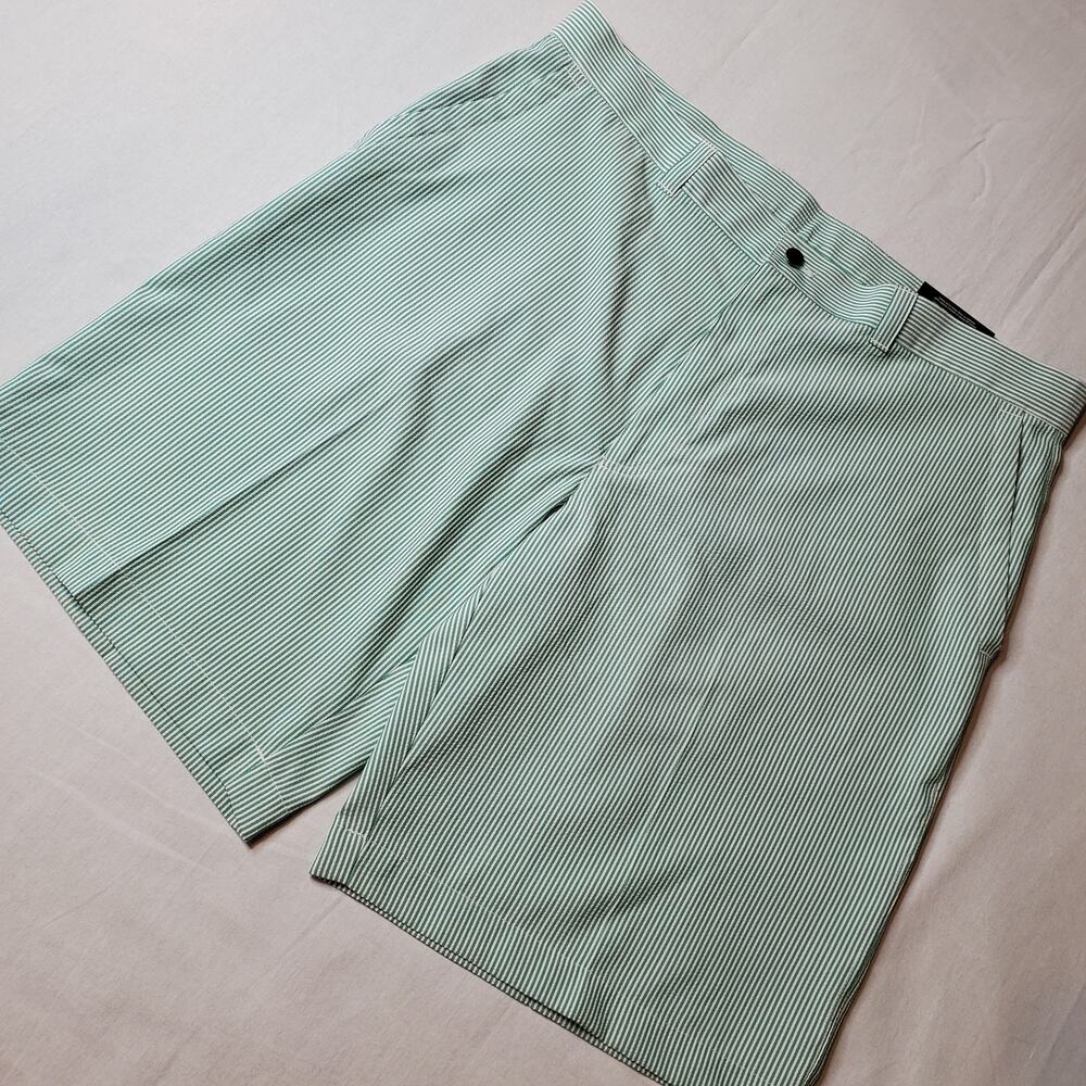 Callaway Men's Size 38 NWT Golf Performance Shorts Striped Seersucker Green